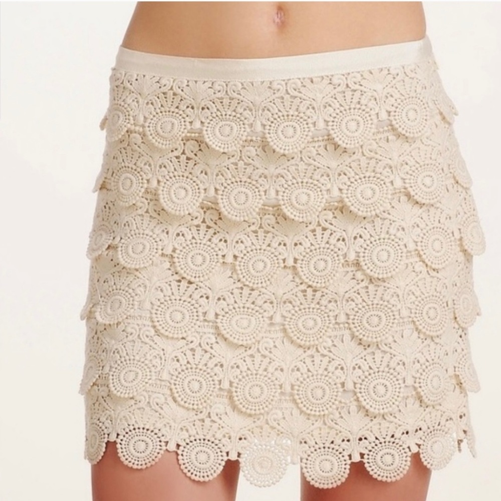Sady & Lu Scalloped Crochet Lace Mini Skirt